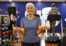 Musculação protege cérebro de idosos contra demência, diz estudo